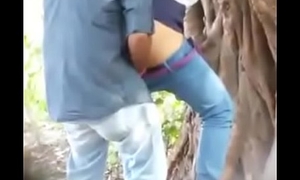 Delhi COLLEGE girl caught fucking with Lecturer in College Campus-mc